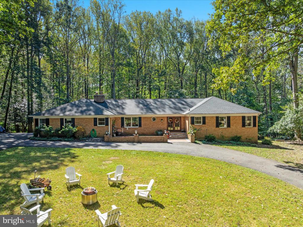11119 COROBON LANE