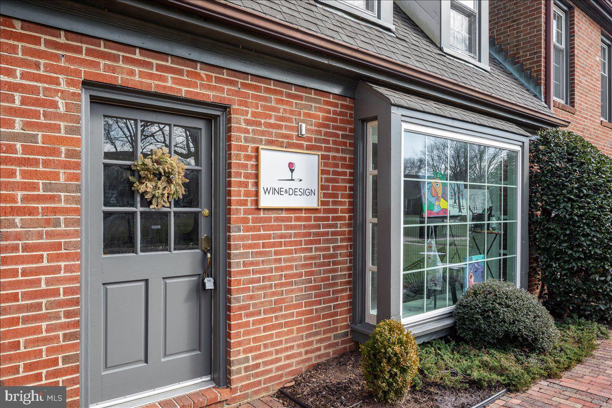 11119 COROBON LANE