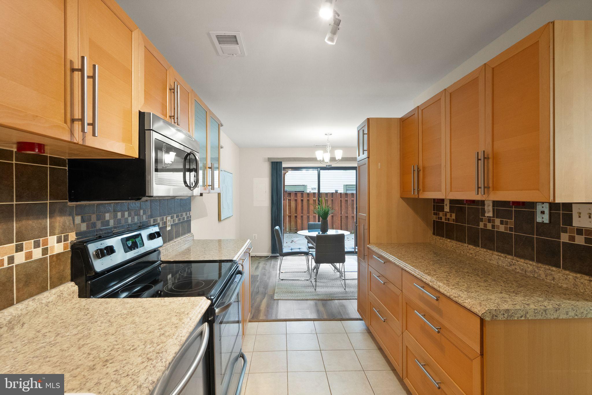 10679 SPRING OAK COURT