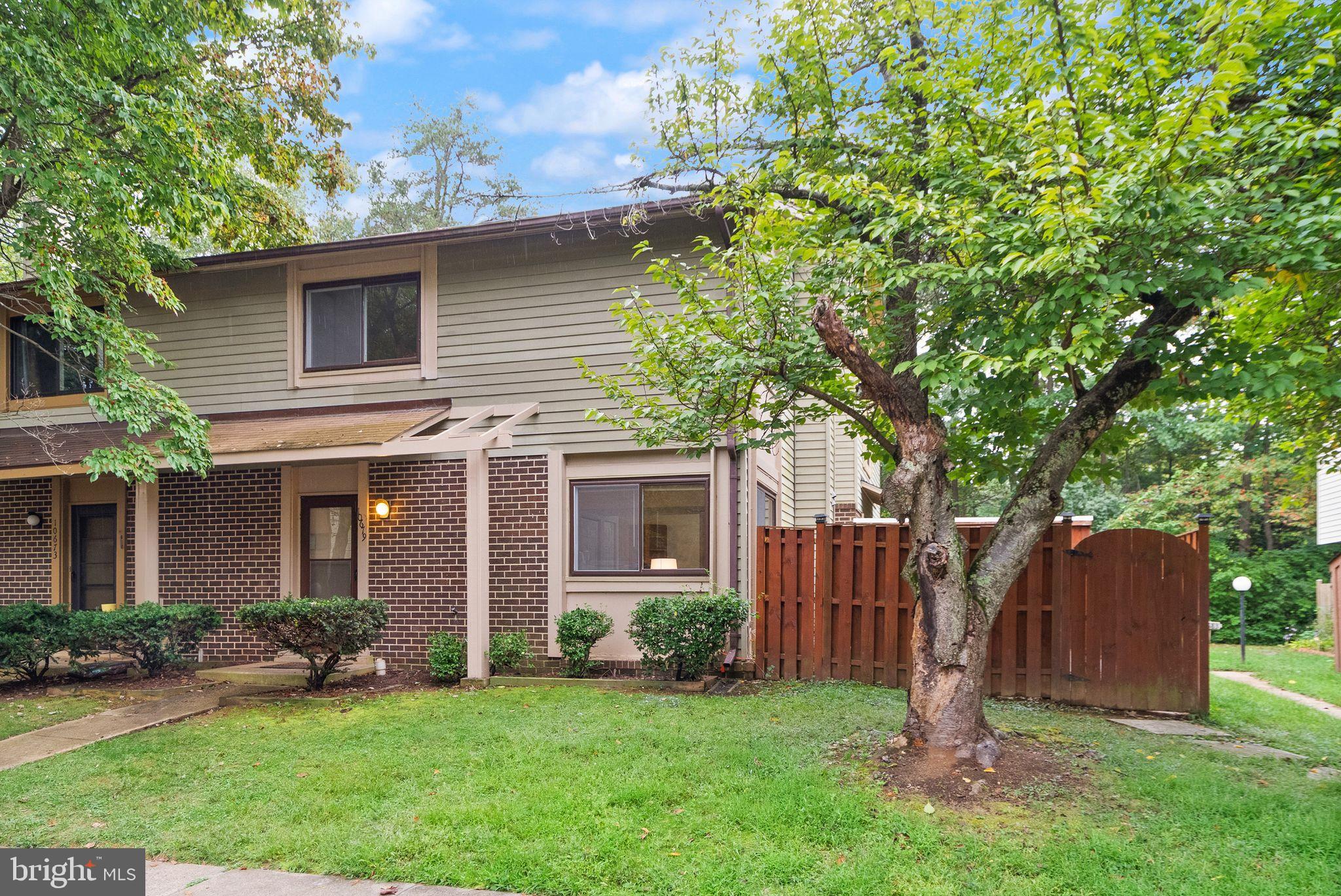 10679 SPRING OAK COURT