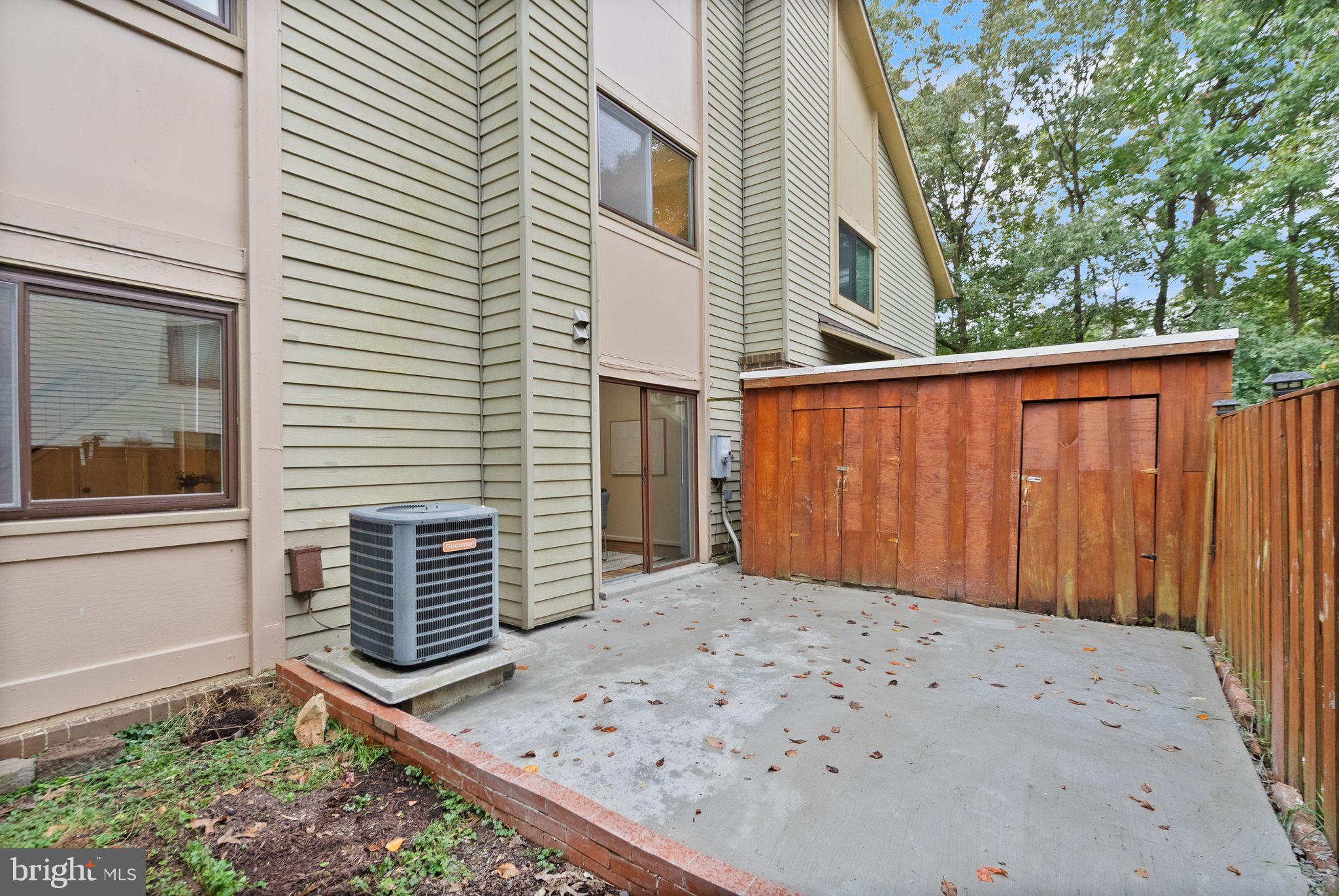 10679 SPRING OAK COURT
