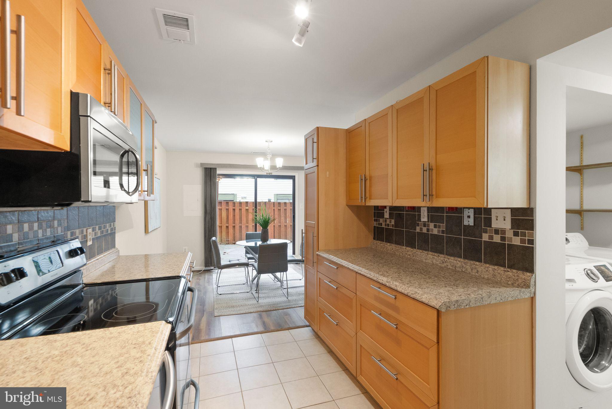 10679 SPRING OAK COURT