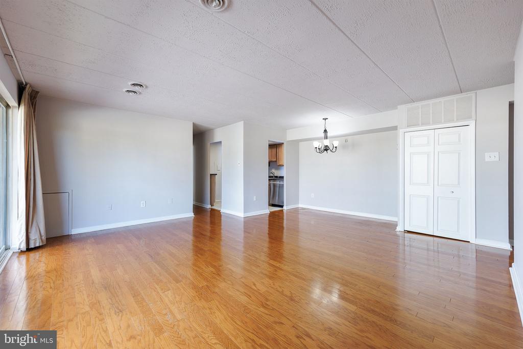 2630 WAGON DR #294,FAIRFAX Unit: 294