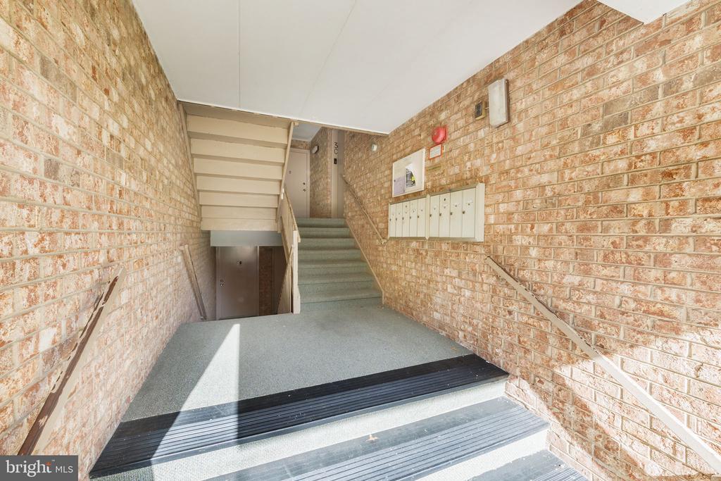2630 WAGON DR #294,FAIRFAX Unit: 294