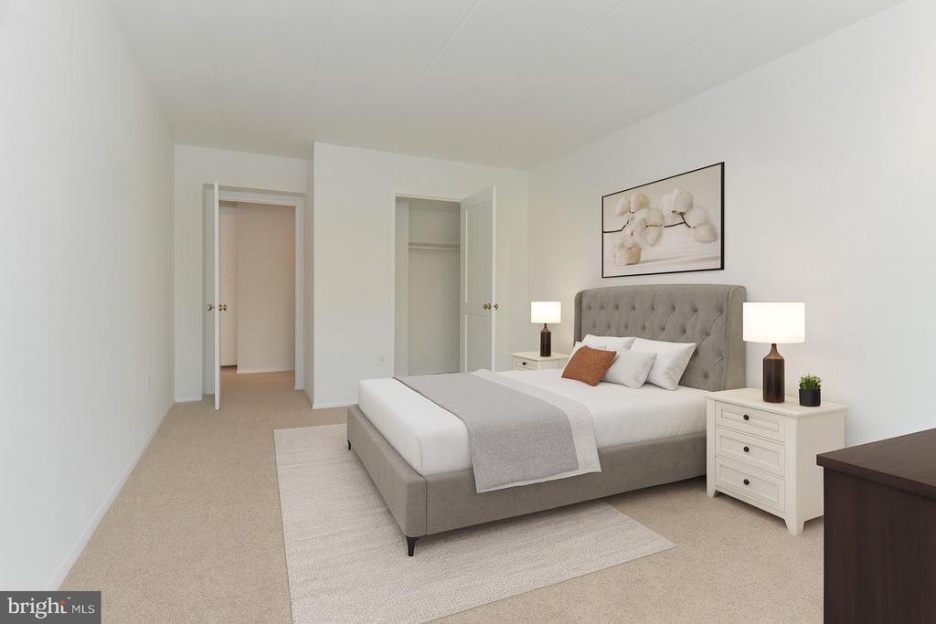 2631 REDCOAT DR #205,FAIRFAX Unit: 205