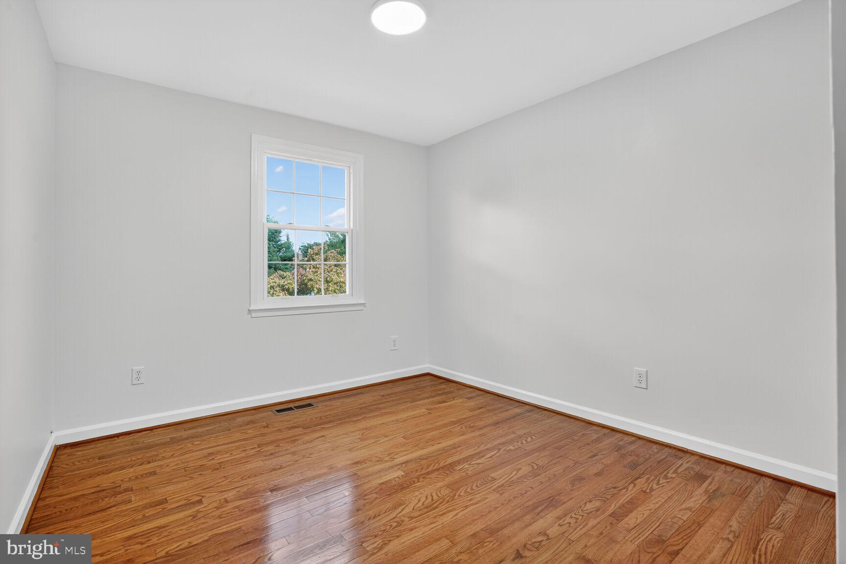 13371 TEABERRY COURT