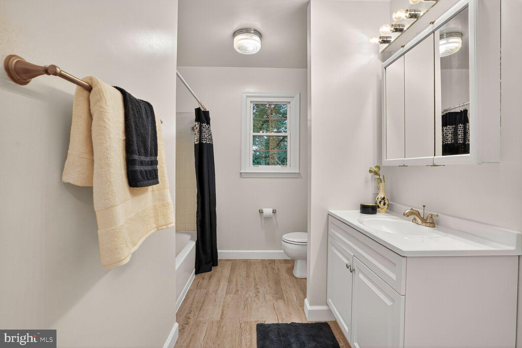 13371 TEABERRY COURT