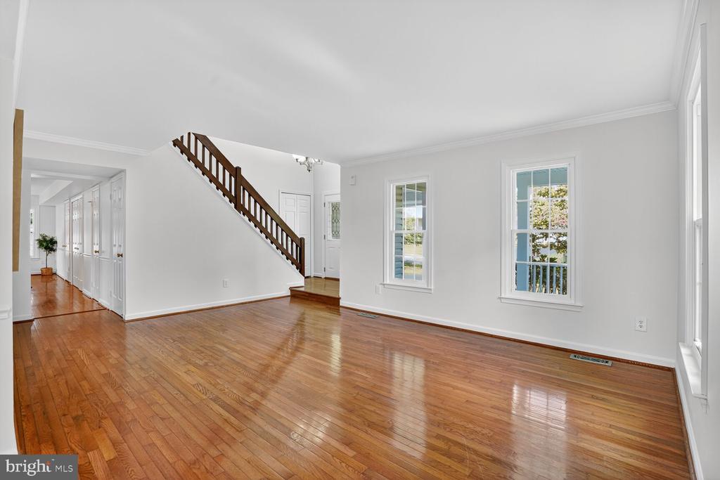 13371 TEABERRY COURT