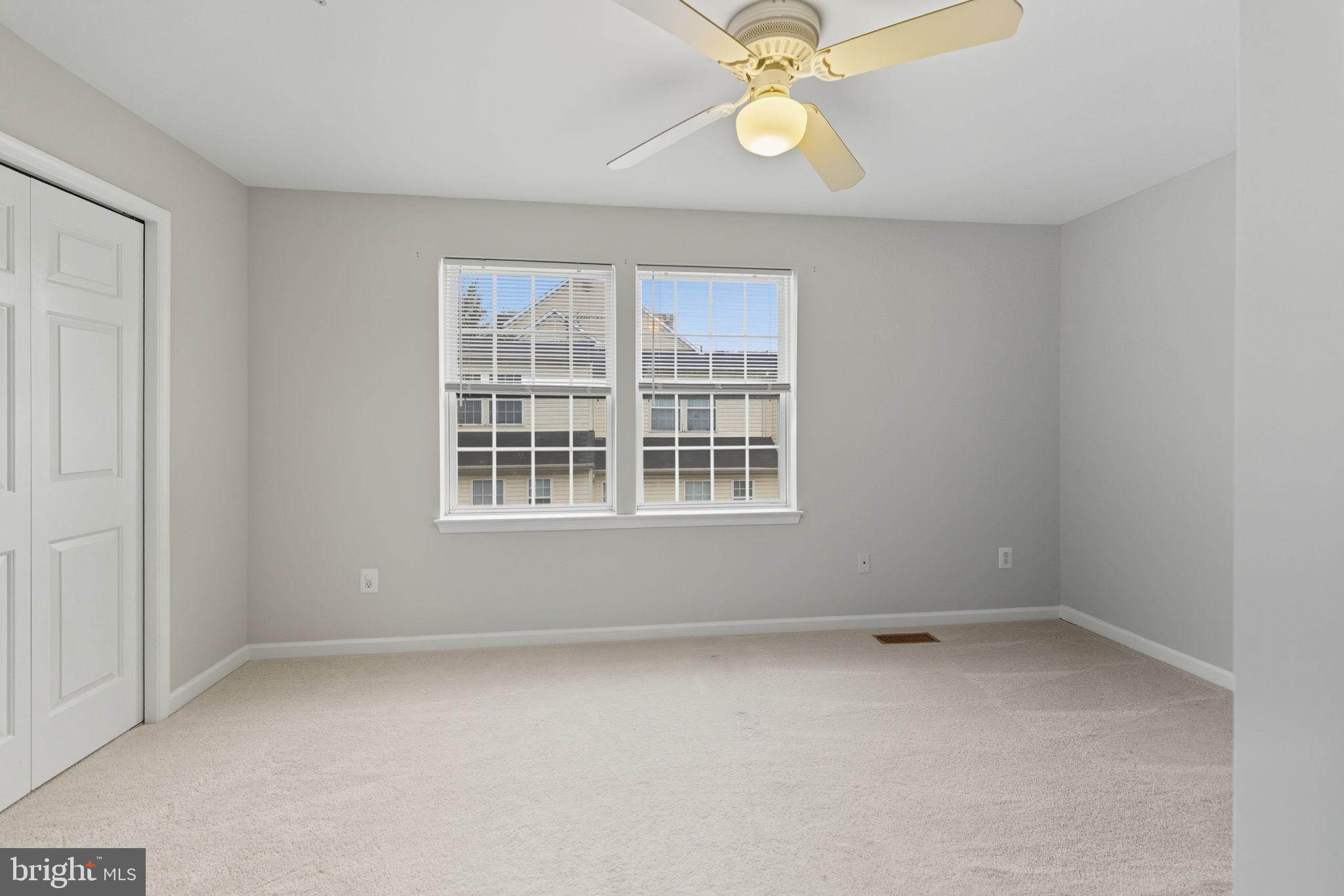 2714 MANHATTAN PLACE