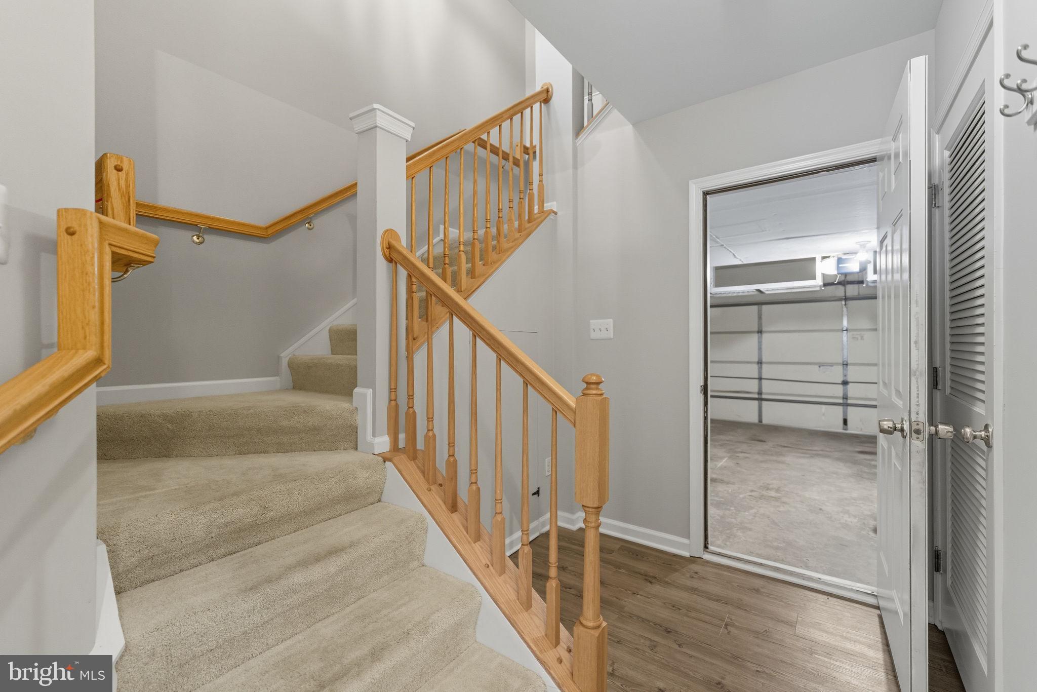 2714 MANHATTAN PLACE