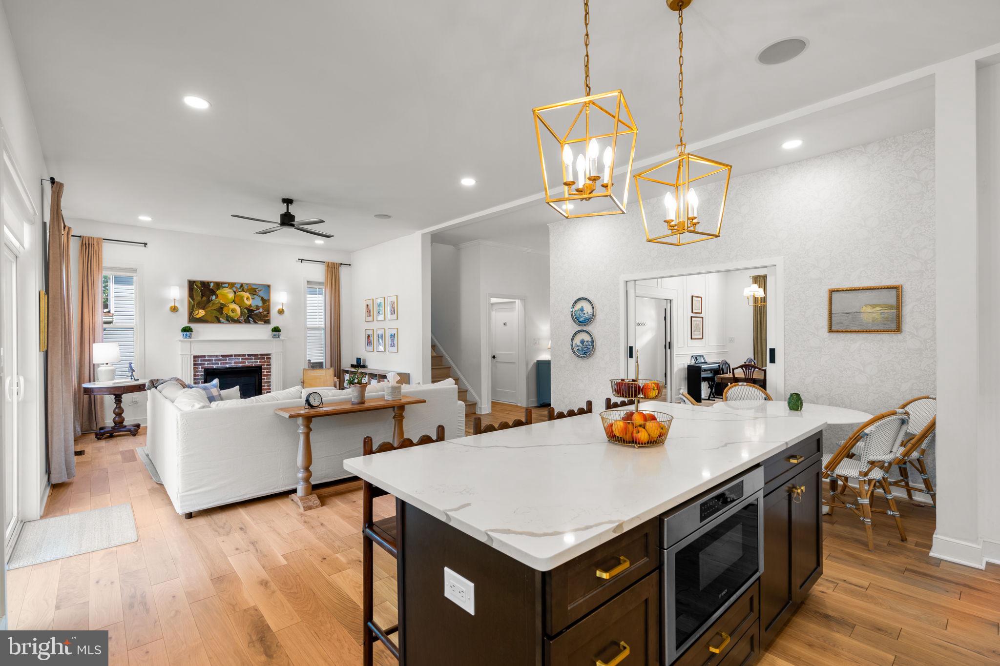 2854 FAIRMONT STREET