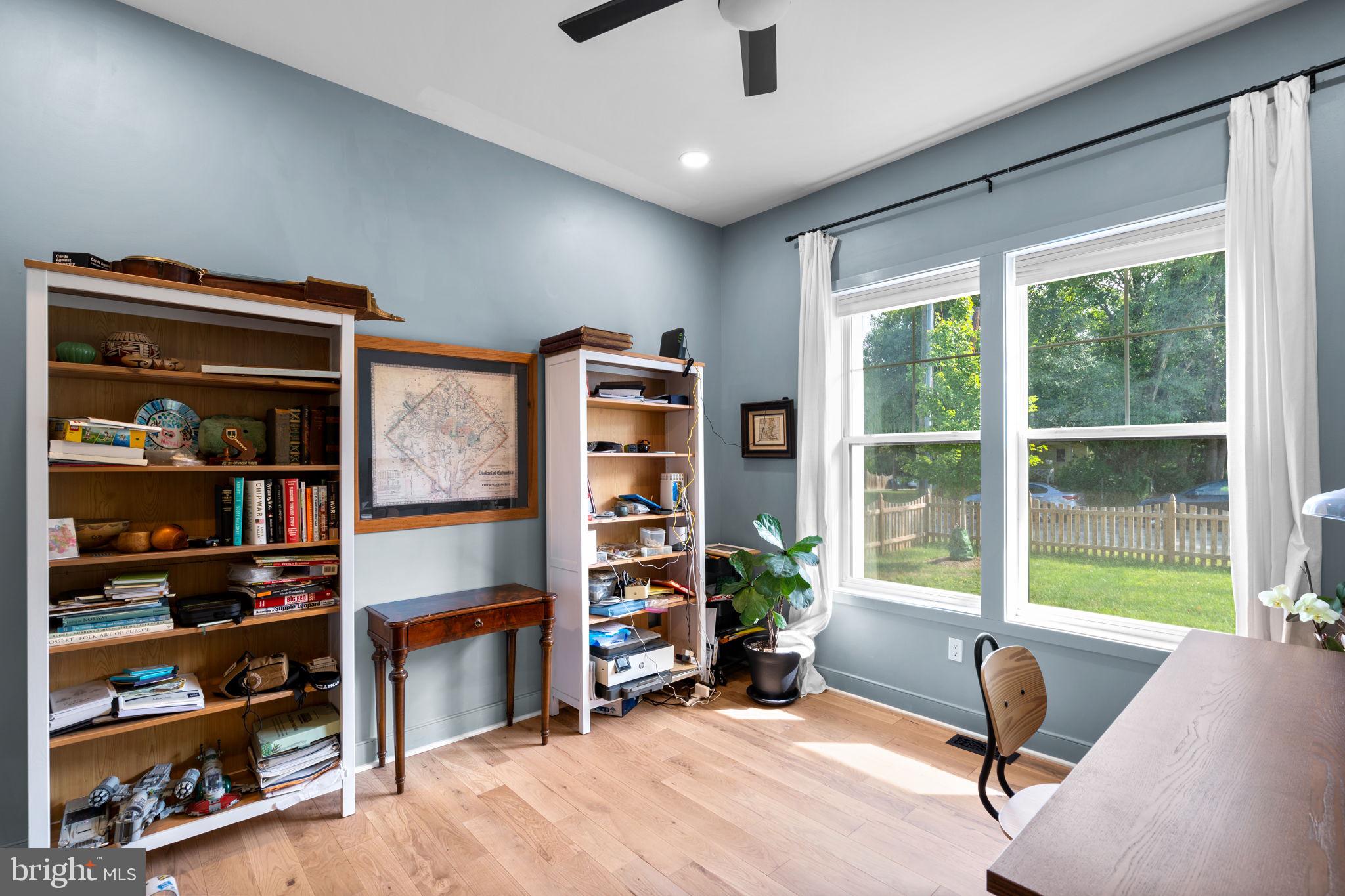 2854 FAIRMONT STREET