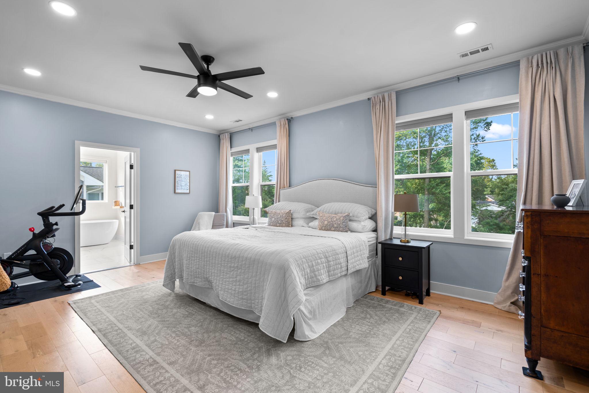 2854 FAIRMONT STREET