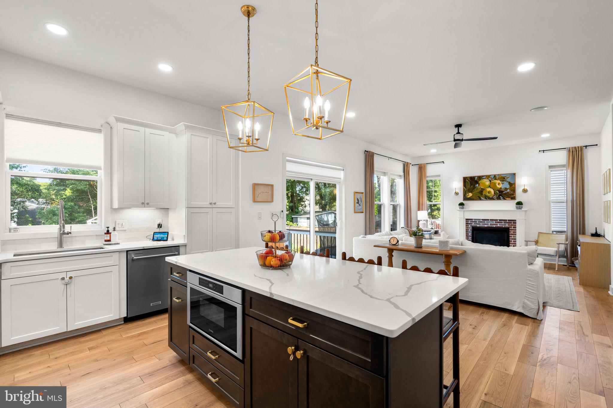 2854 FAIRMONT STREET