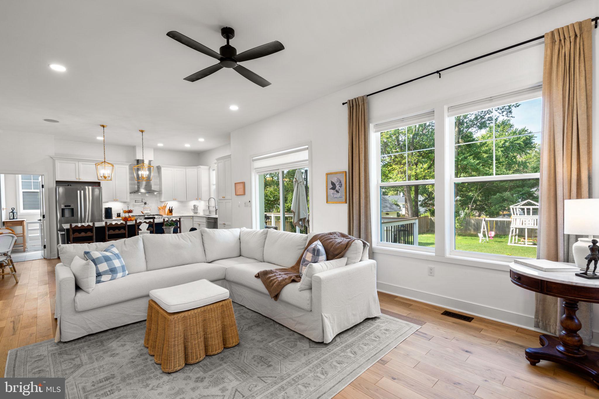 2854 FAIRMONT STREET