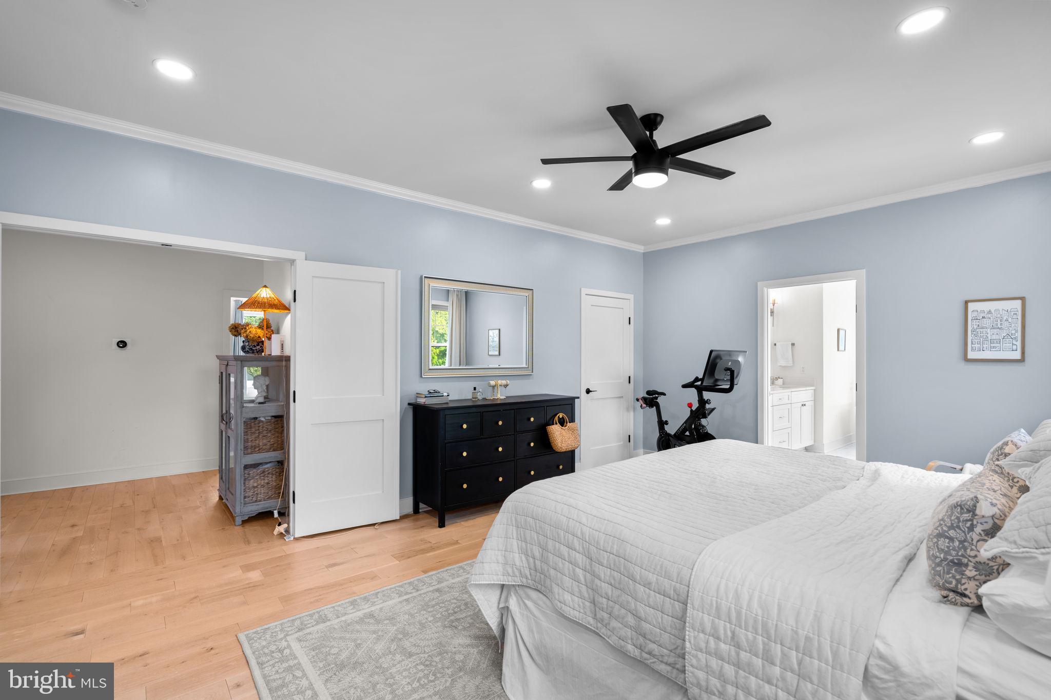 2854 FAIRMONT STREET