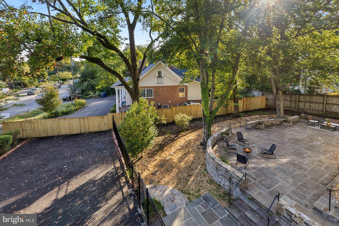 1901 BELLE HAVEN ROAD