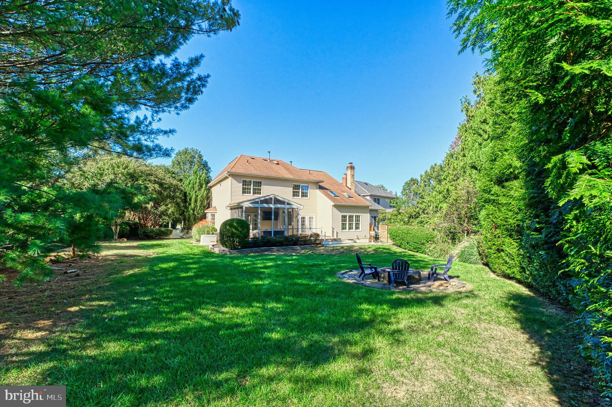 10841 WELBURY COURT