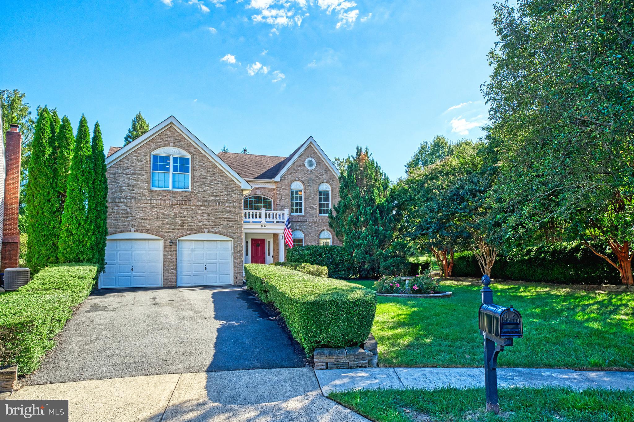 10841 WELBURY COURT