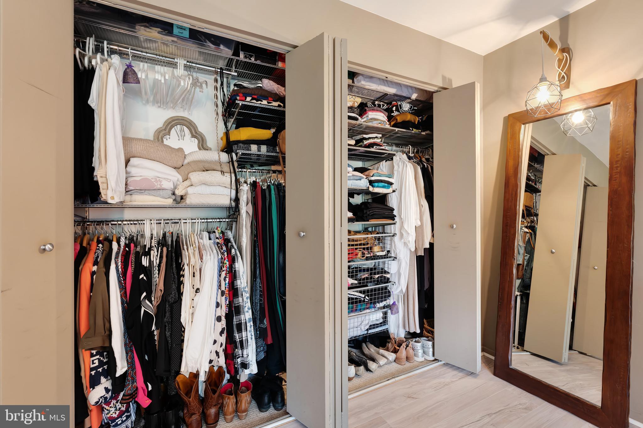 1670 PARKCREST CIRCLE 3B/300