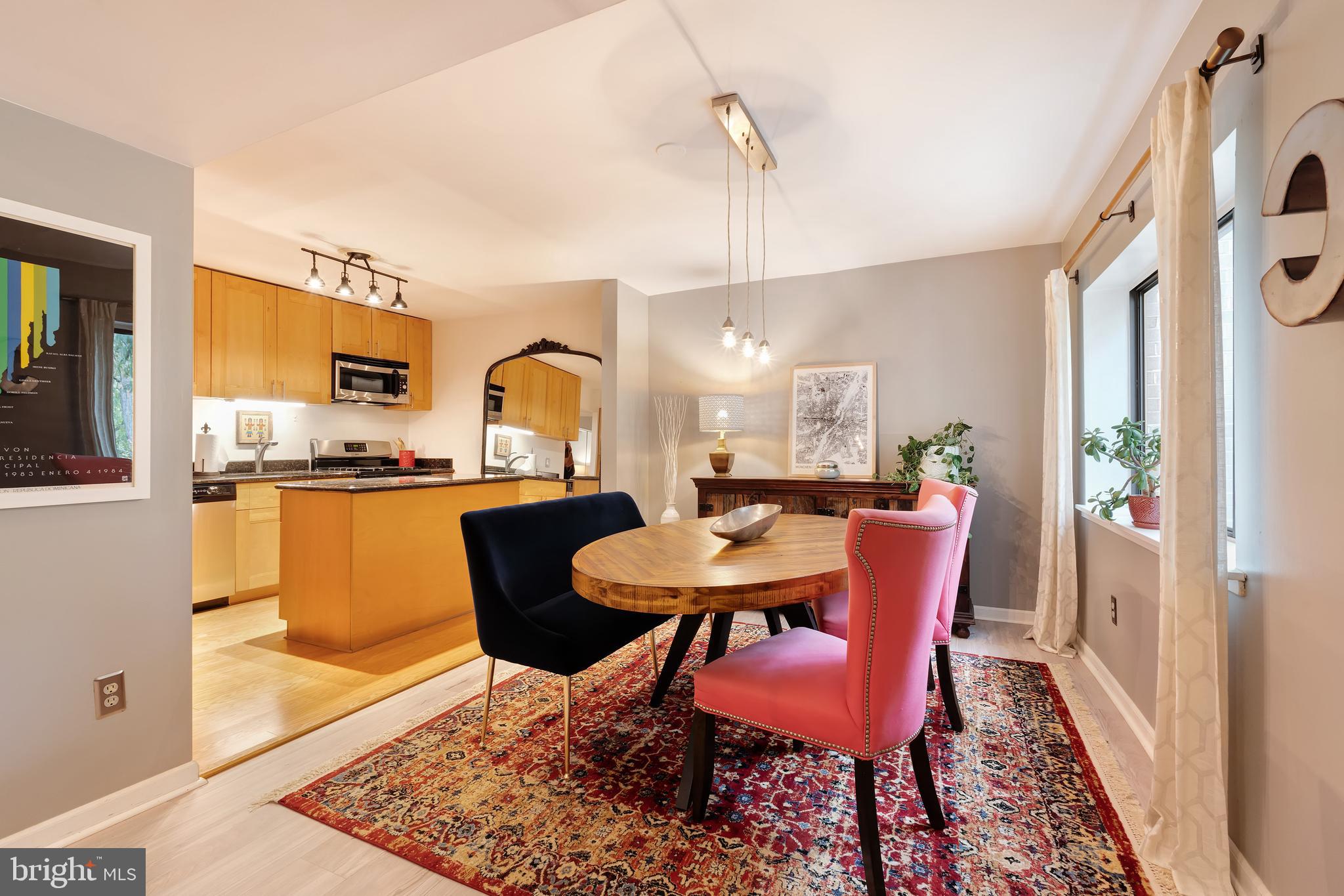 1670 PARKCREST CIRCLE 3B/300