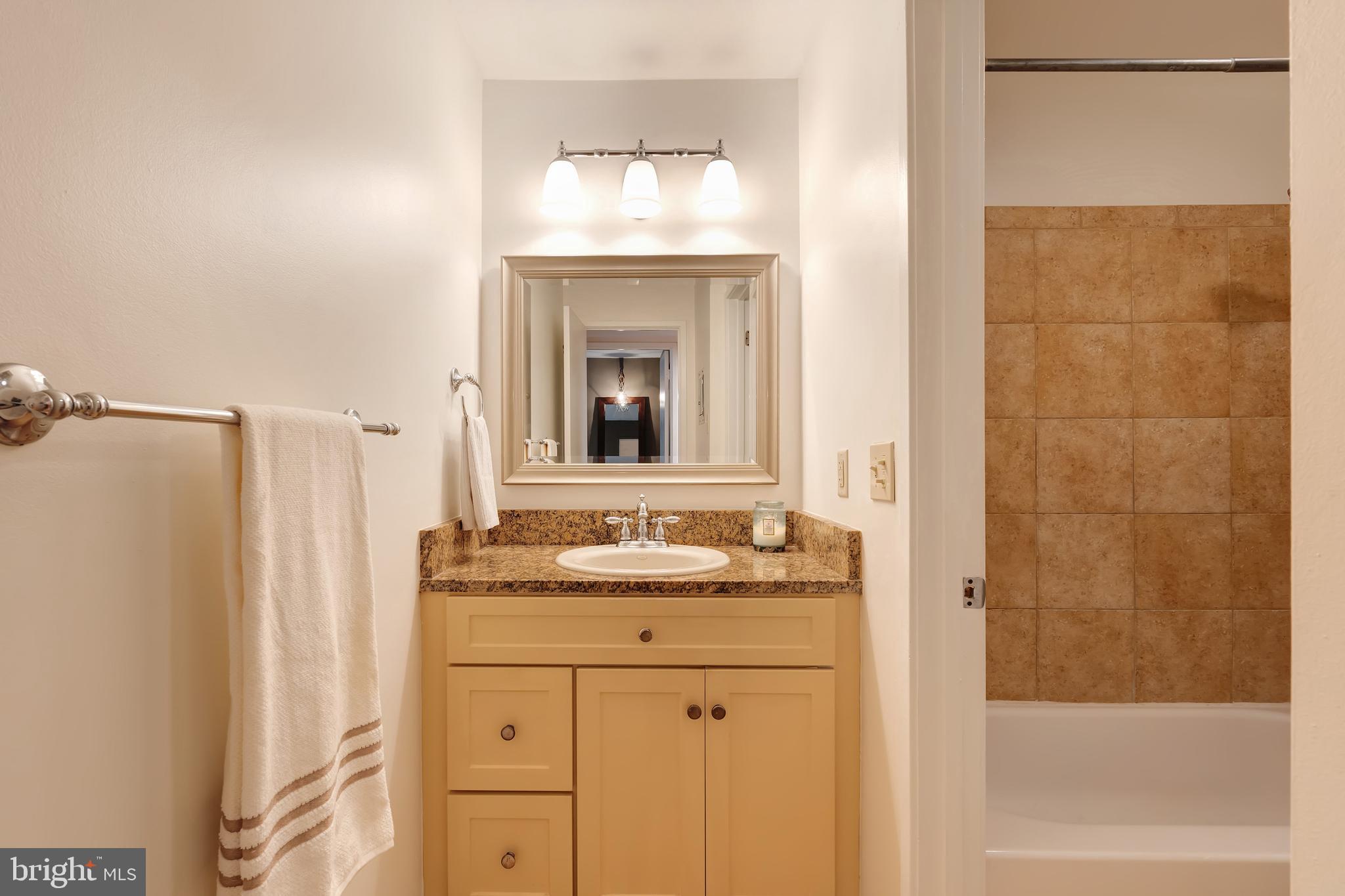 1670 PARKCREST CIRCLE 3B/300