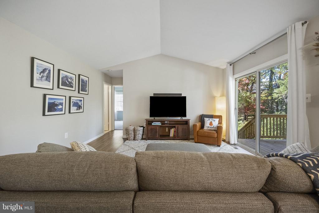488 MONTALTO DRIVE