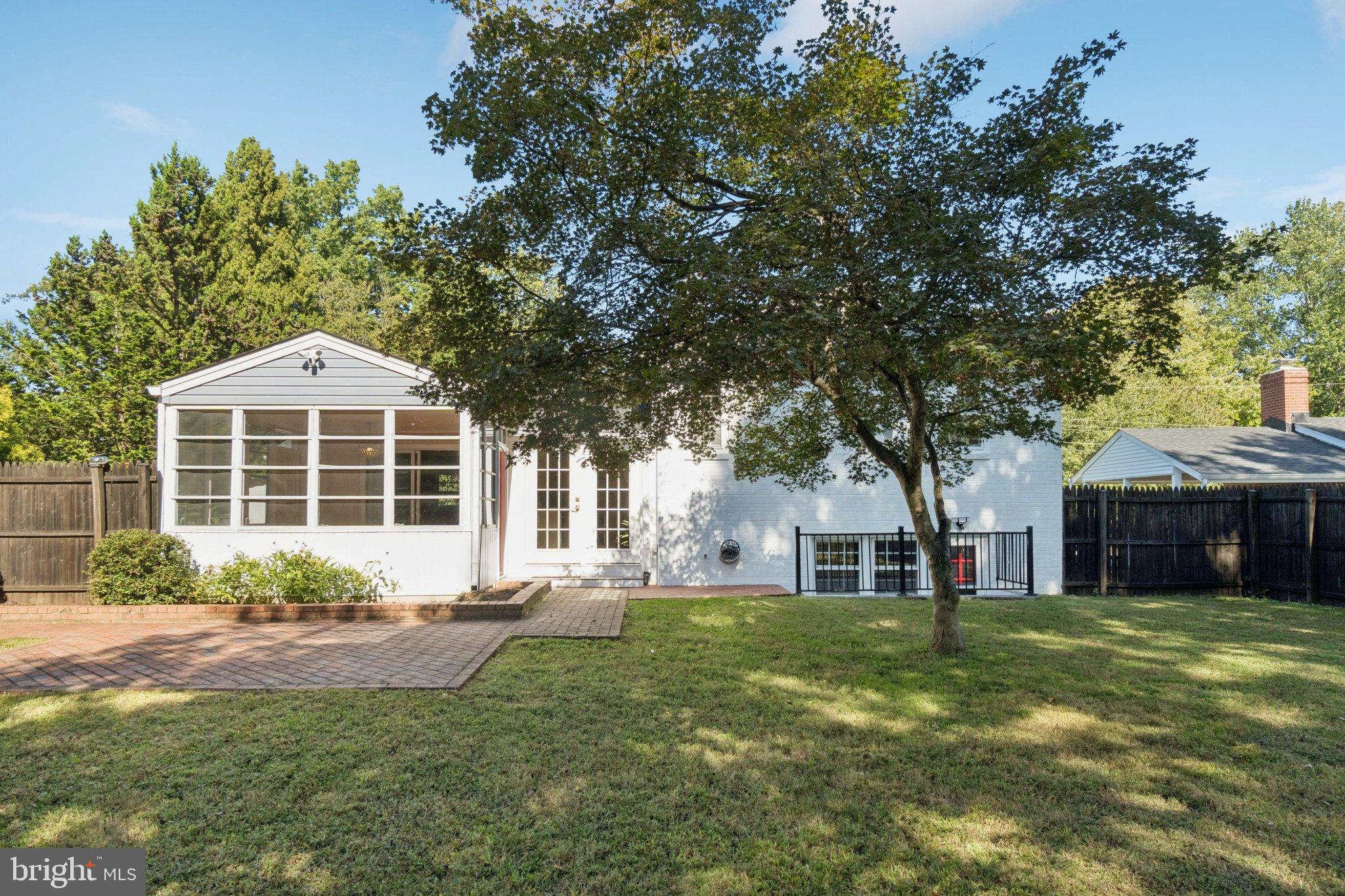 1913 COURTLAND ROAD