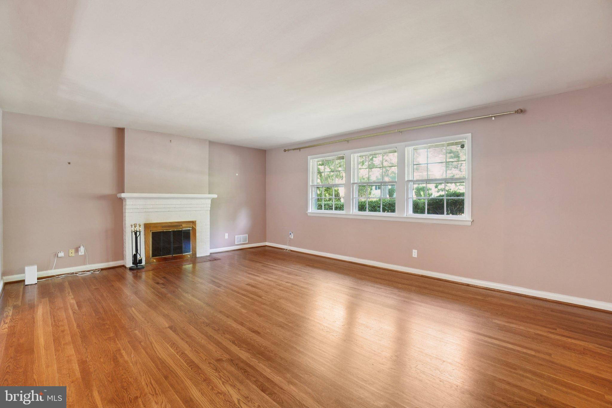 1913 COURTLAND ROAD