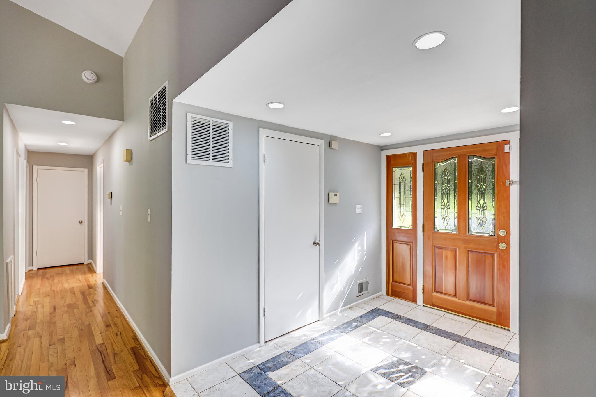 3712 MARYLAND STREET