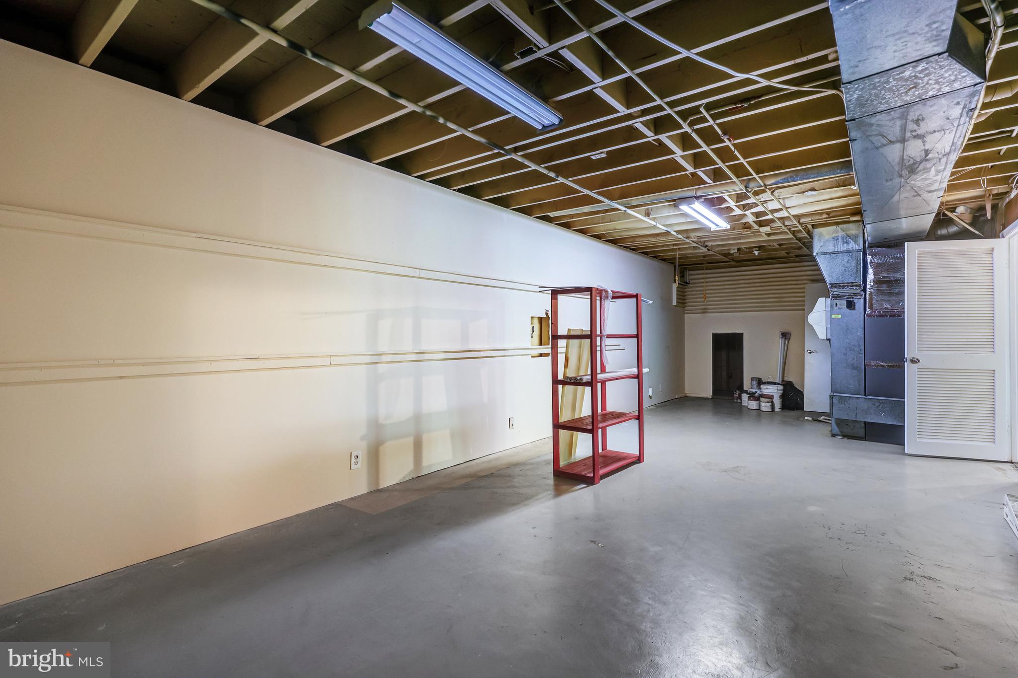 3712 MARYLAND STREET