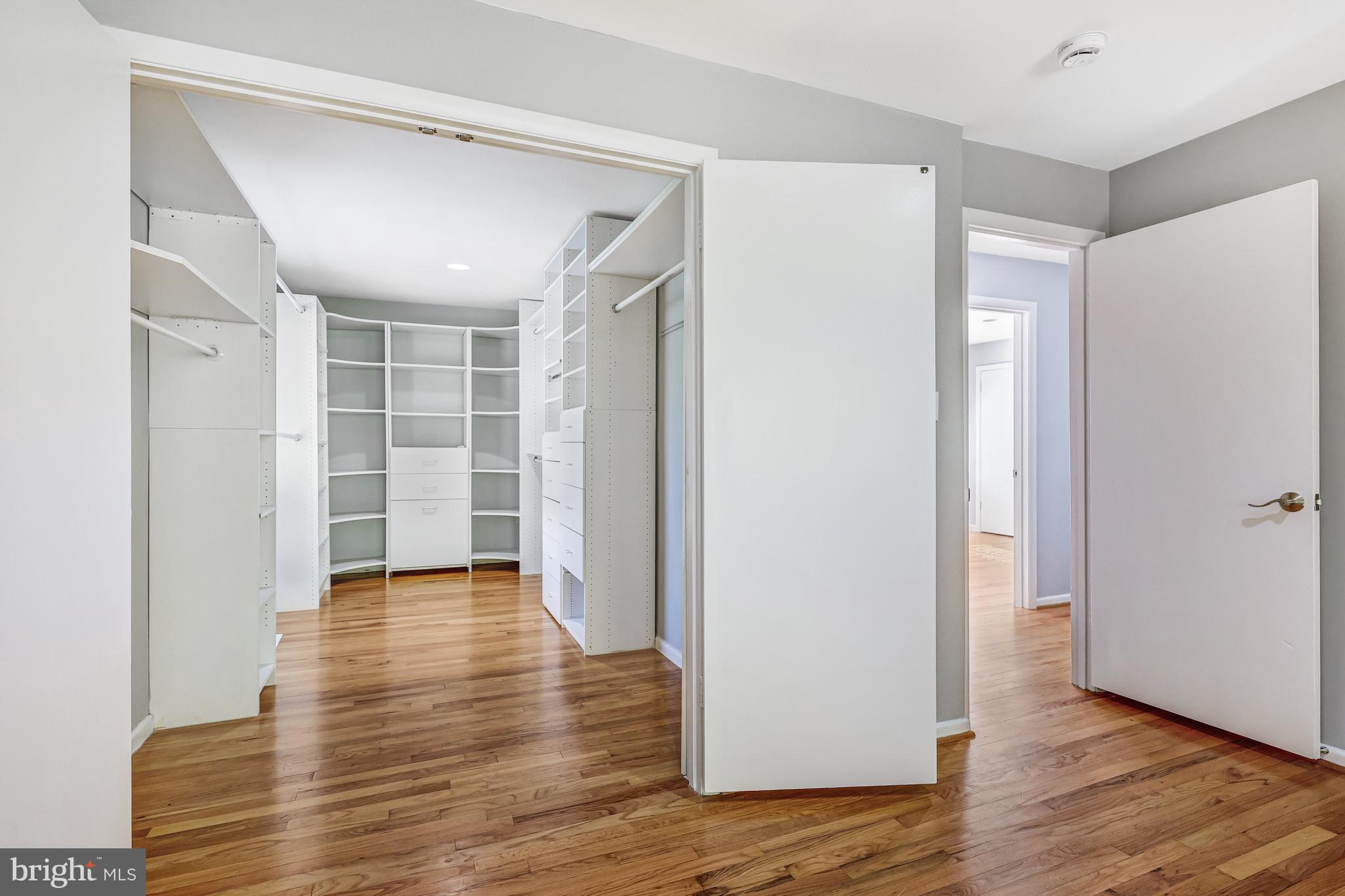 3712 MARYLAND STREET