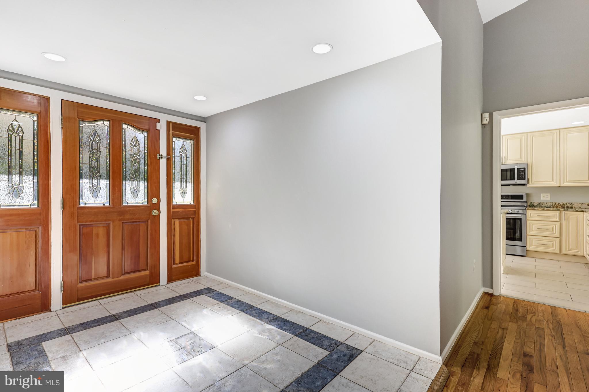 3712 MARYLAND STREET