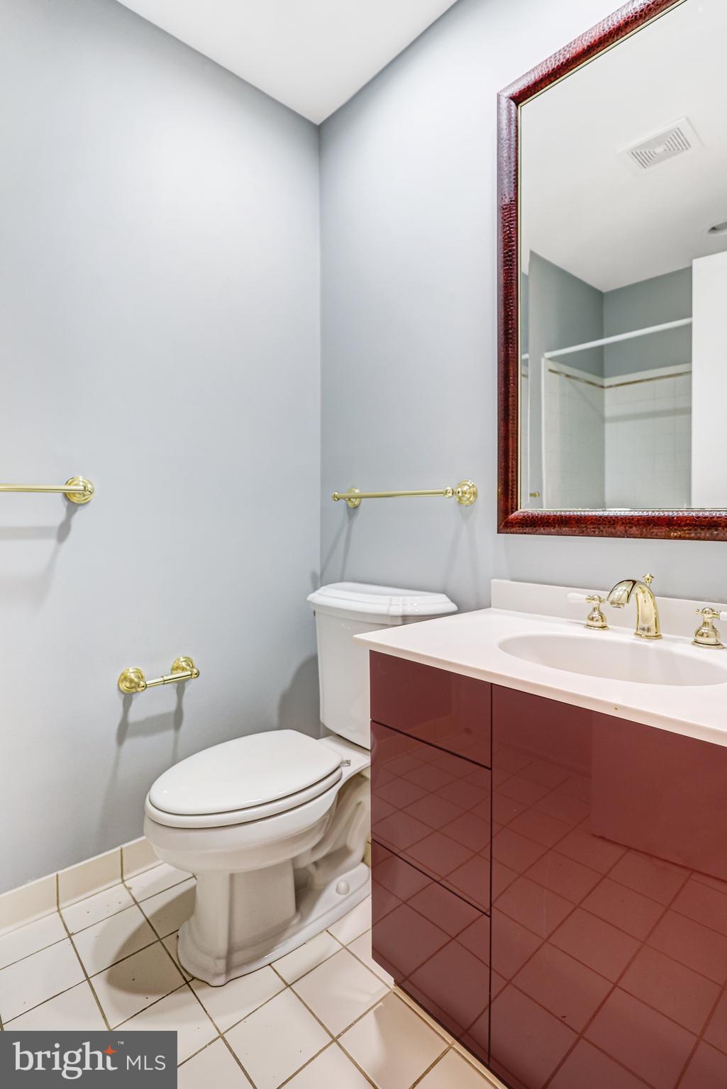 3712 MARYLAND STREET