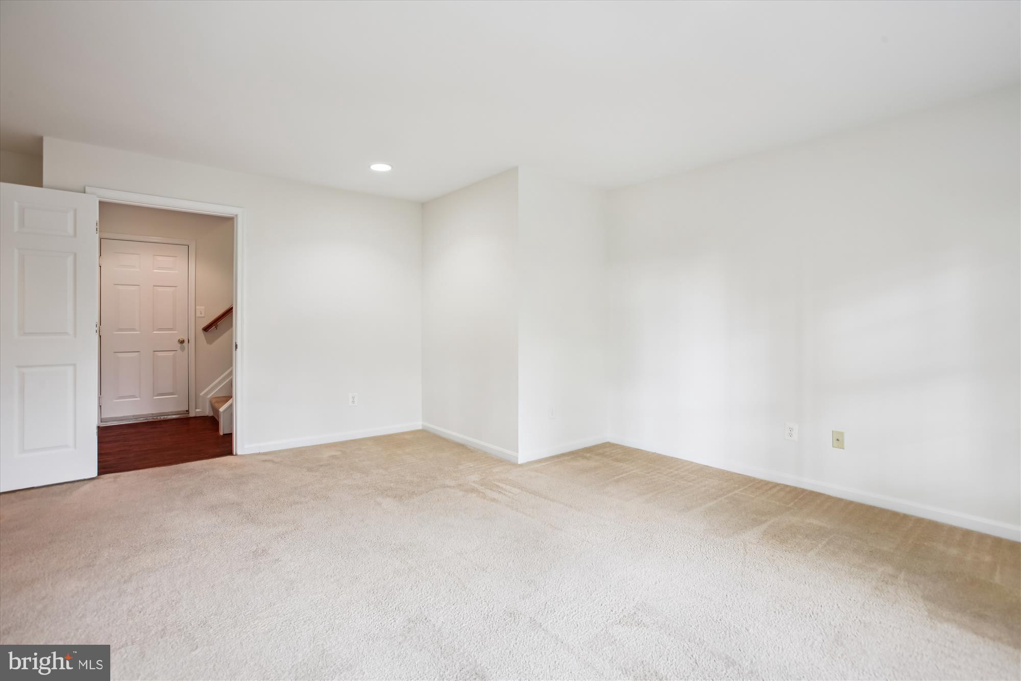 3335 BEECHCLIFF DRIVE