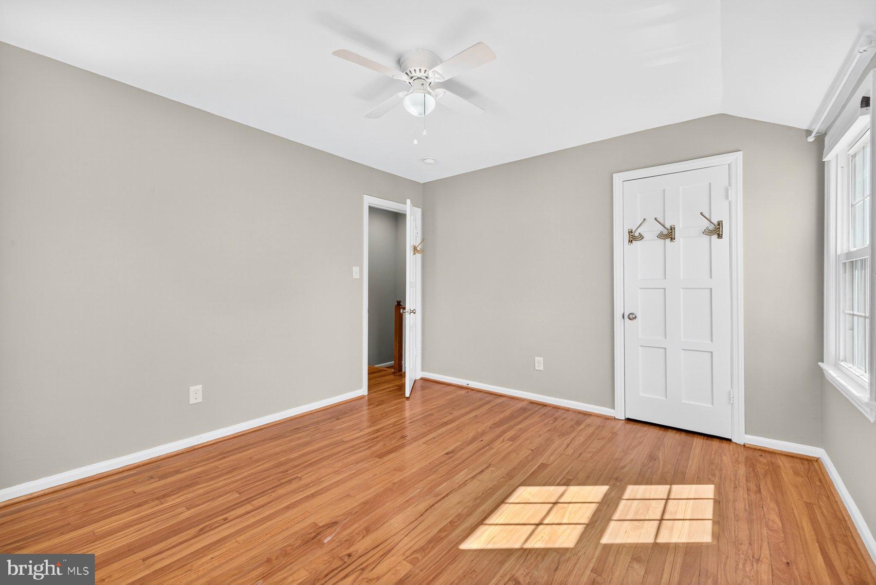 2706 FARMINGTON DRIVE