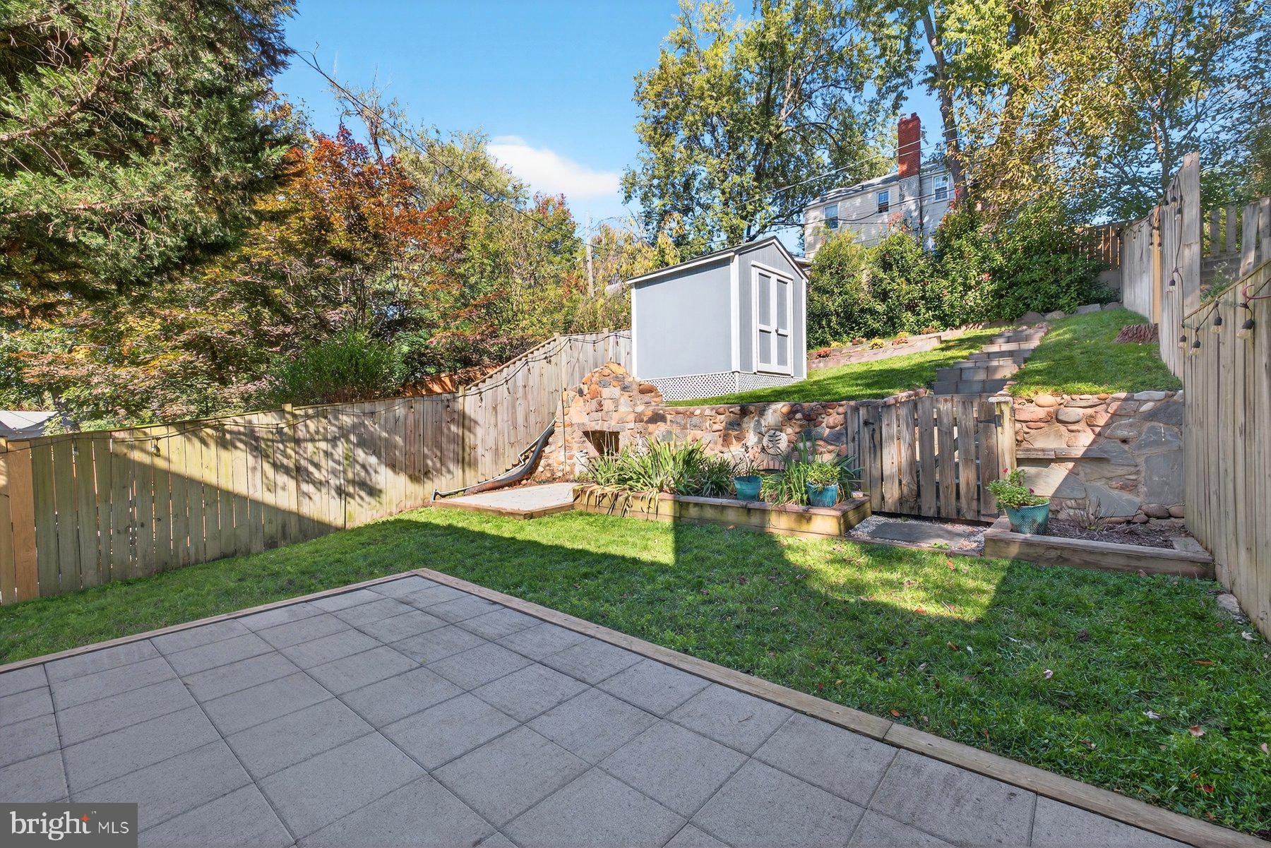 2706 FARMINGTON DRIVE