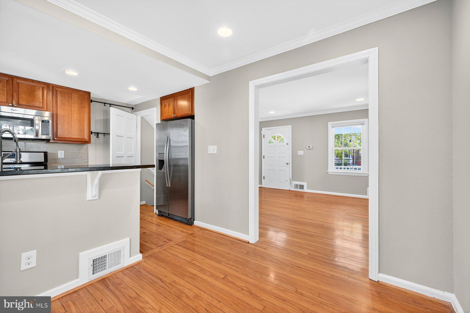 2706 FARMINGTON DRIVE