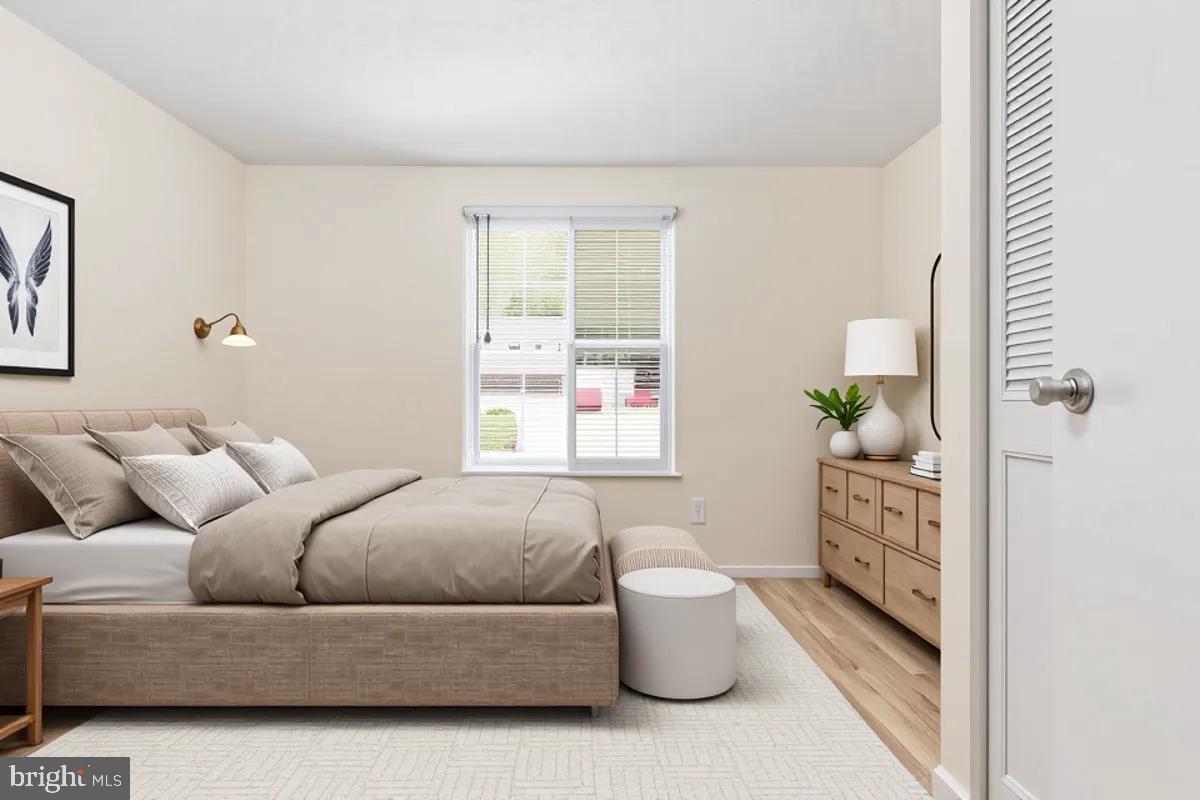 7743 MIDDLE VALLEY DRIVE