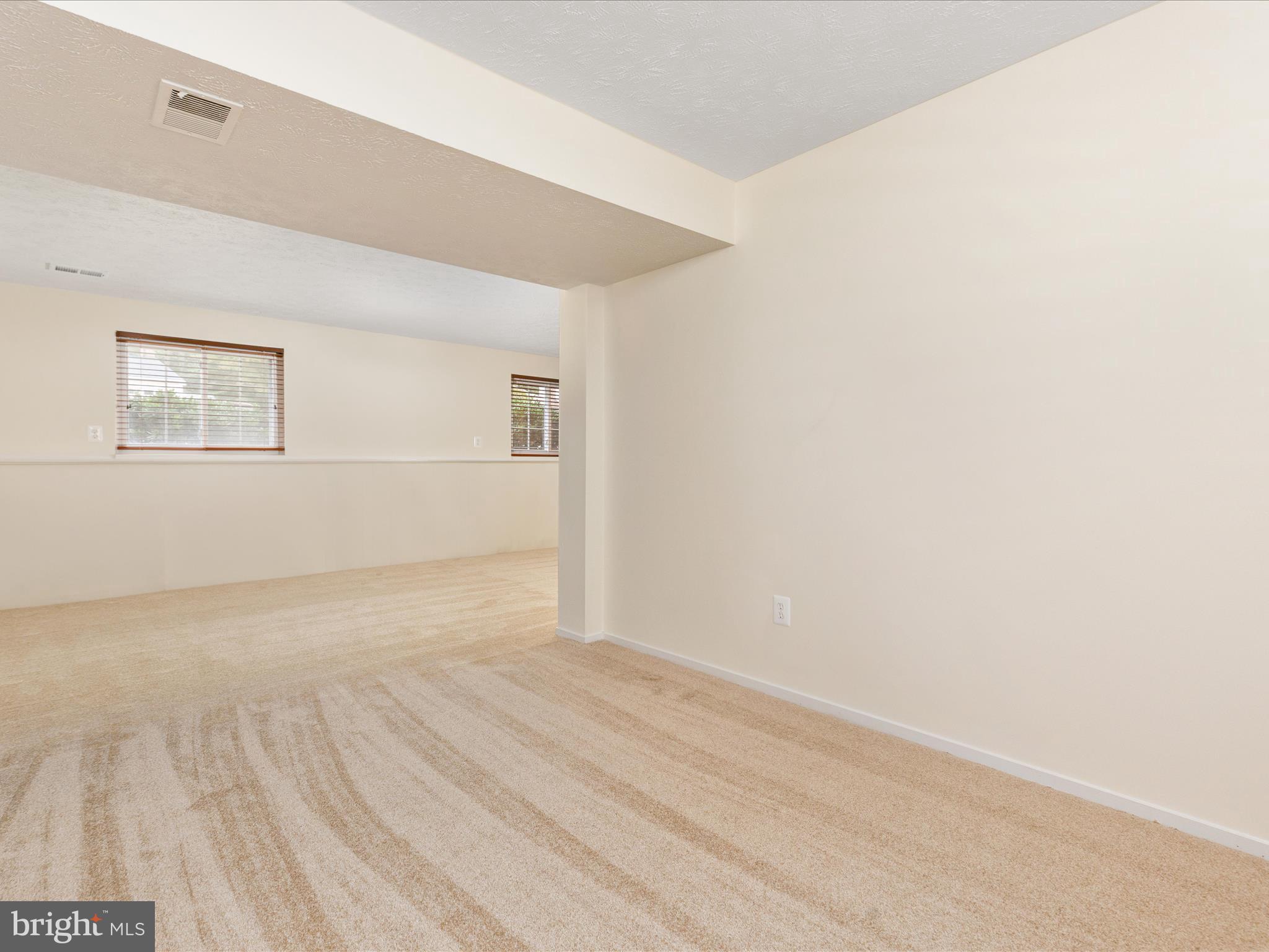 7743 MIDDLE VALLEY DRIVE
