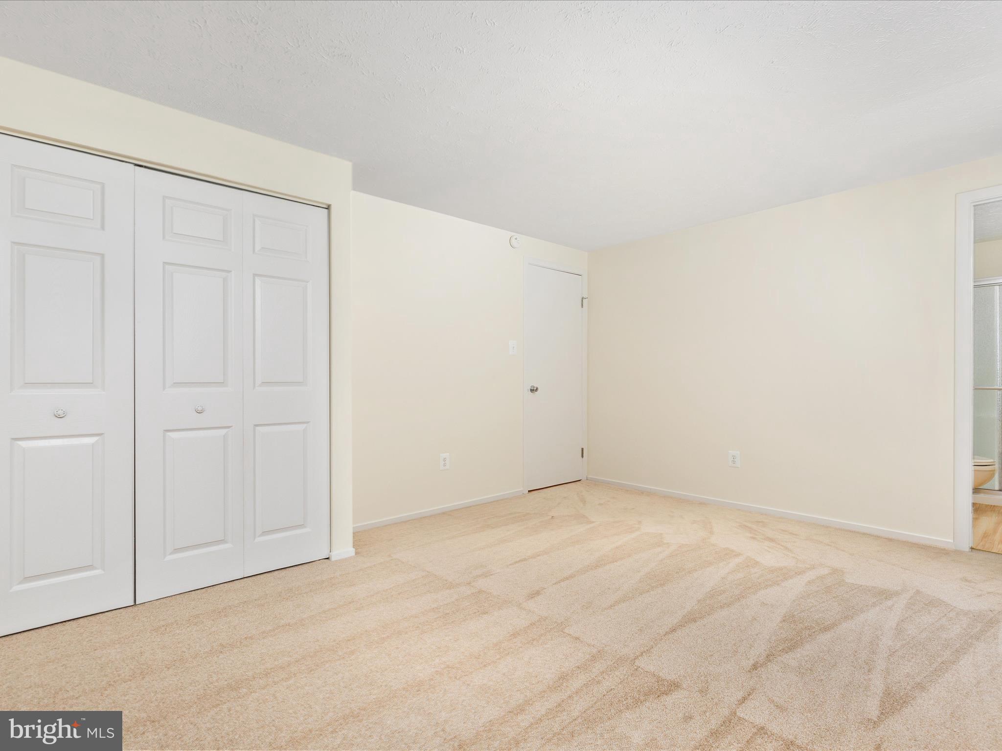 7743 MIDDLE VALLEY DRIVE