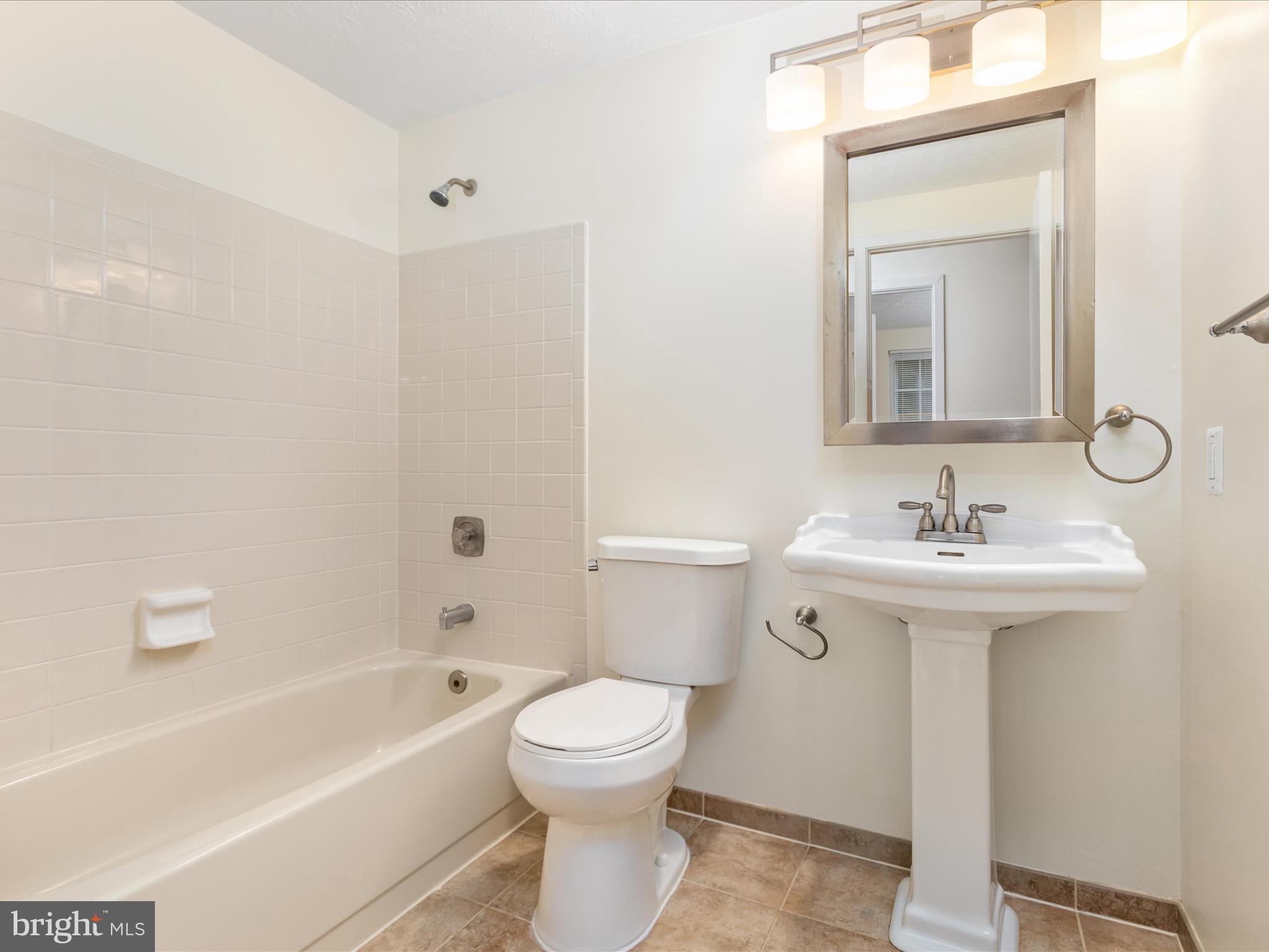 7743 MIDDLE VALLEY DRIVE