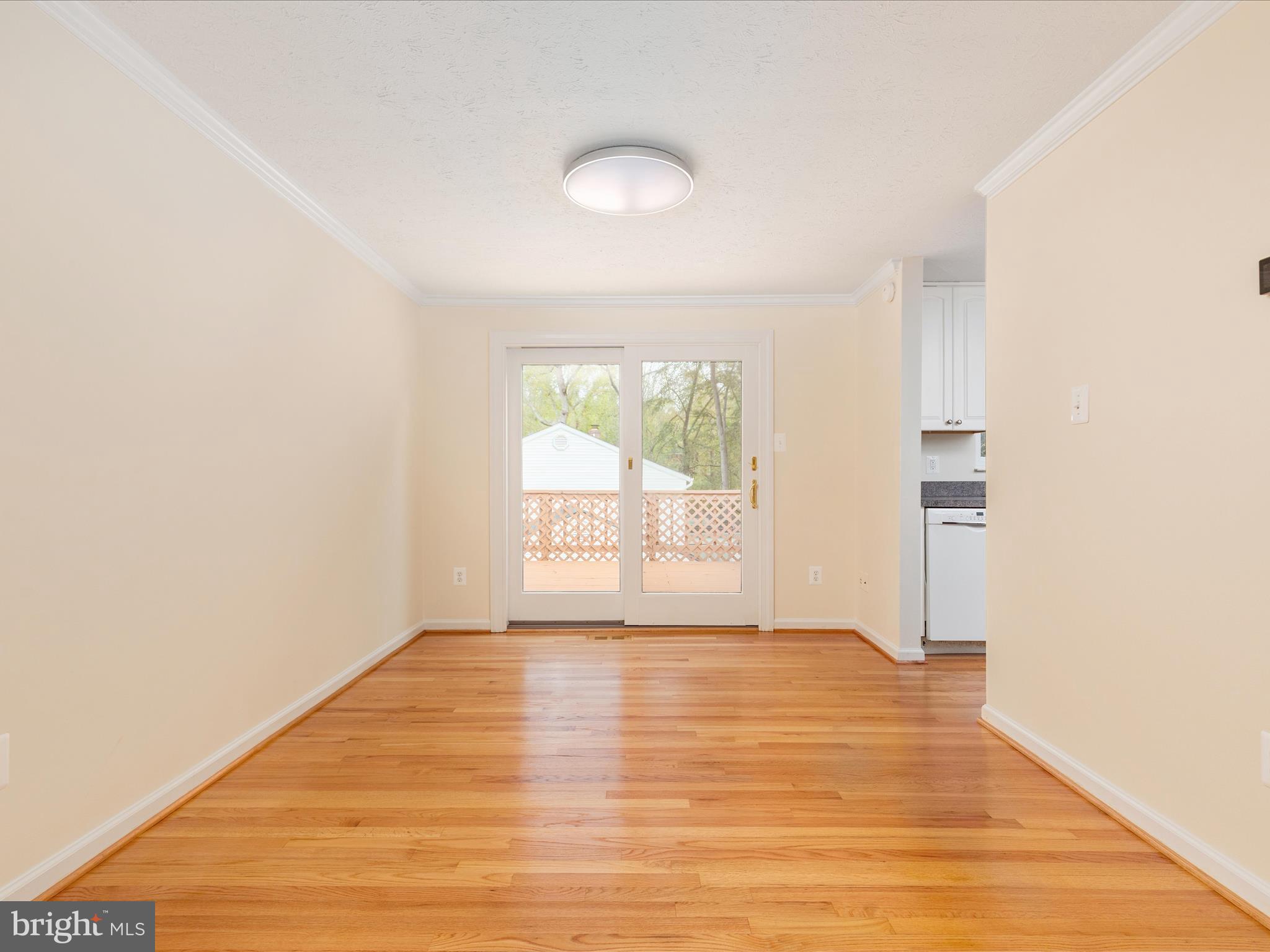 7743 MIDDLE VALLEY DRIVE