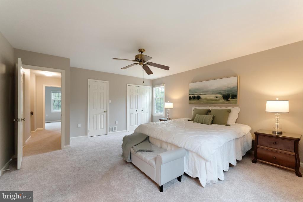3119 COBB HILL LANE