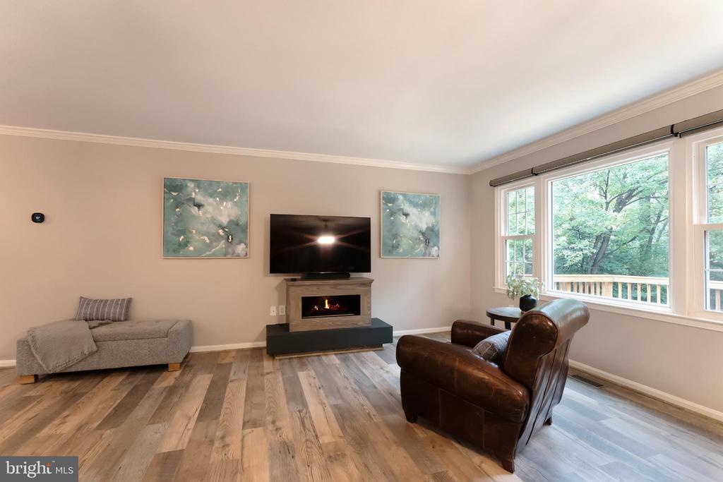 3119 COBB HILL LANE