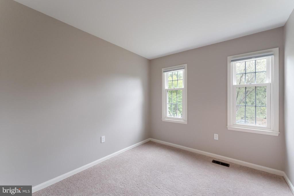 3119 COBB HILL LANE