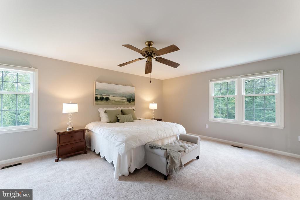 3119 COBB HILL LANE
