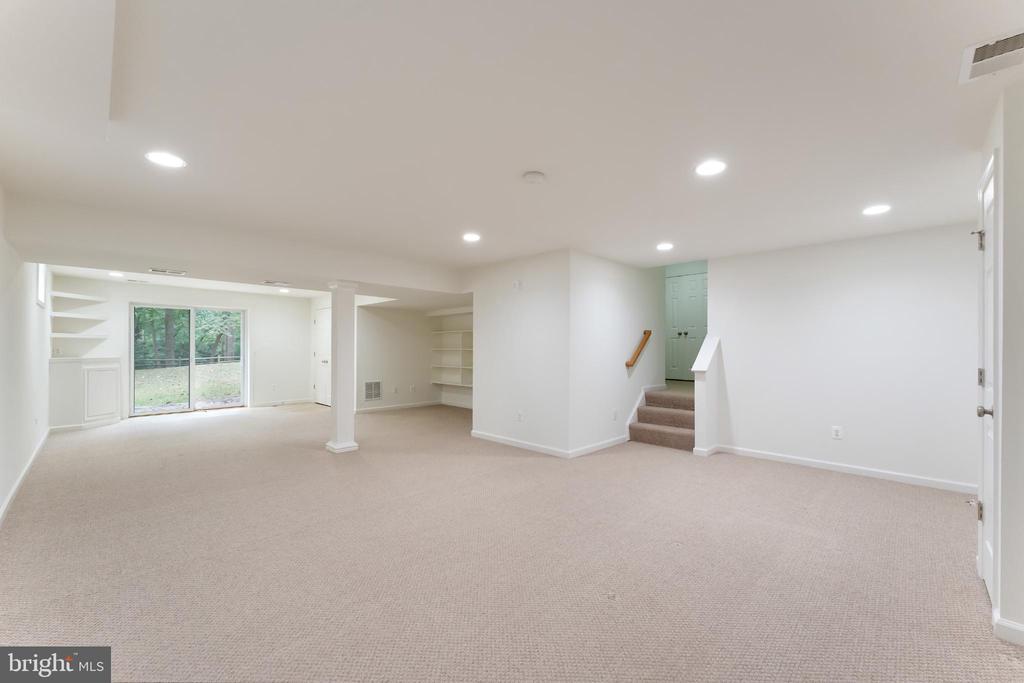 3119 COBB HILL LANE