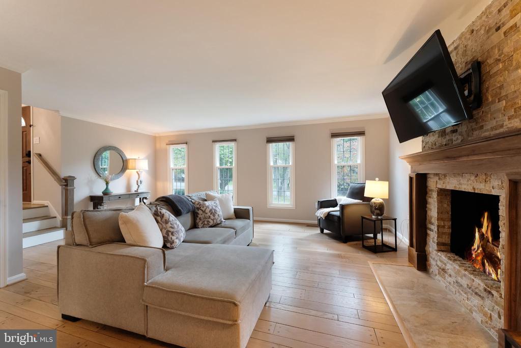 3119 COBB HILL LANE