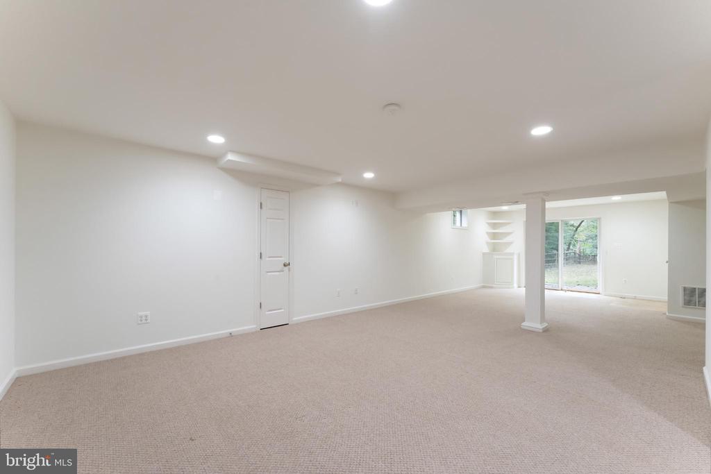 3119 COBB HILL LANE